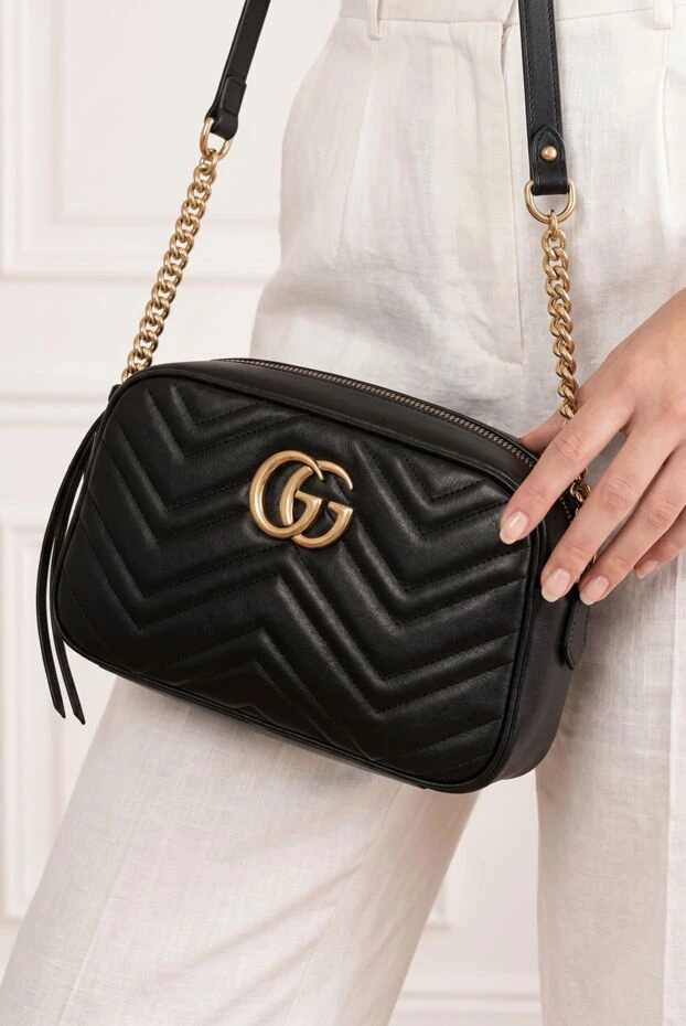 Gucci маленькая сумка camera bag gg marmont черного цвета
194319 - фото 1