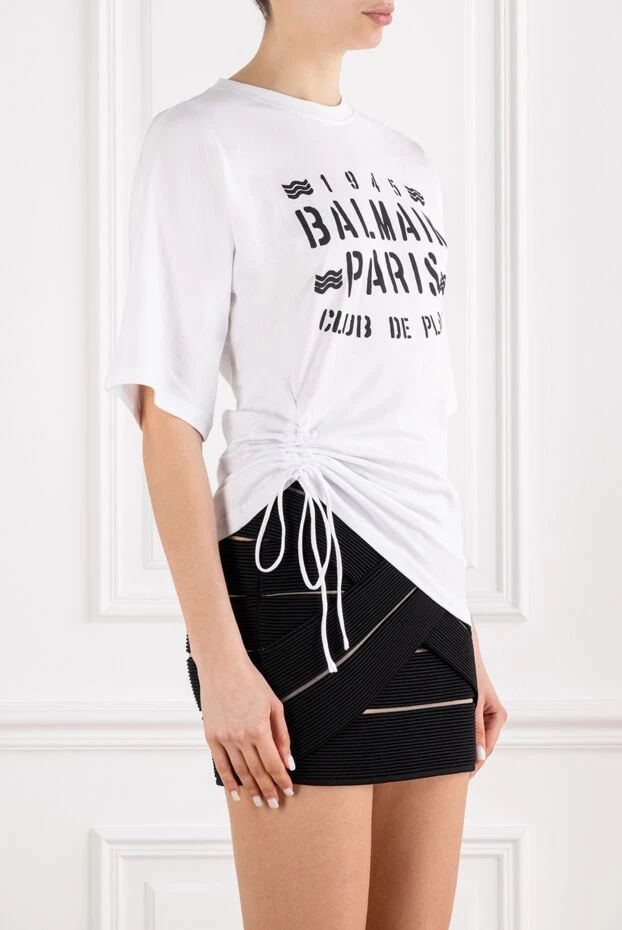 Balmain контраст графикасы бар әйелдерге арналған ақ түсті классикалық ұзындықтағы футболка 194406 - фото 3