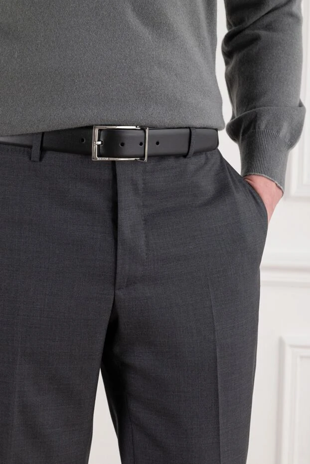 A.Testoni matte black leather belt with a simple rectangular buckle 194508 - photo 2