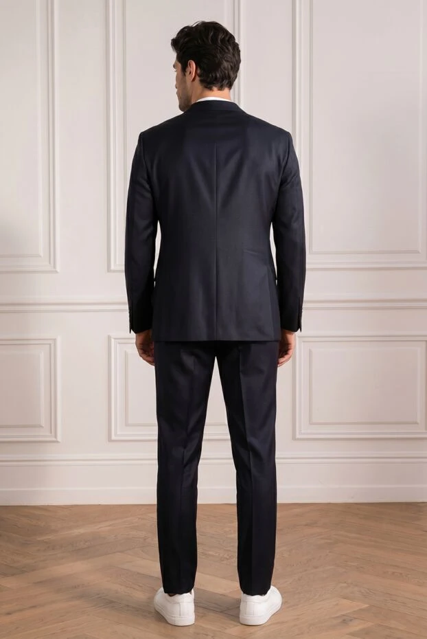 Men's classic black wool suit with a formal silhouette - photo 2