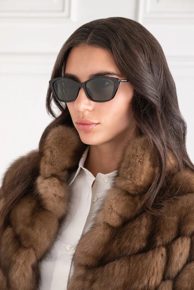 Saint Laurent тасбақа қабығынан жасалған мысық көзінен жасалған талғампаз күннен қорғайтын көзілдірік 194885 - фото 2