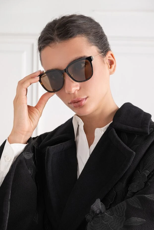 Gucci солнцезащитные легкие черепаховые очки кошачий глаз с золотистыми дужками 194909 - фото 2