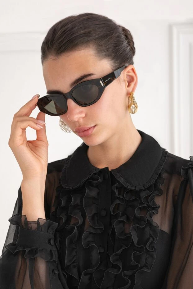 Saint Laurent күміс бұрыштары бар үлкен өлшемді тасбақа қабығынан жасалған мысық көзілдірігі бар күннен қорғайтын көзілдірік 194931 - фото 2