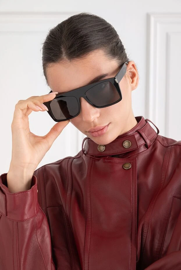 Saint Laurent толығымен жалпақ үстіңгі жағы және түтінді линзалары бар шаршы күннен қорғайтын көзілдірік 194940 - фото 2