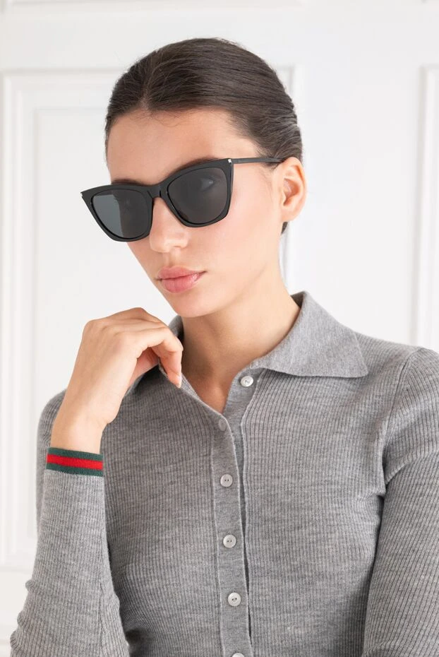 Saint Laurent өте жұқа қара жақтаулары мен монохромды линзалары бар мысық көзілдірігі 194948 - фото 2