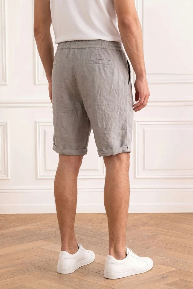 Men's grey linen shorts with creases and turn-ups - photo 2