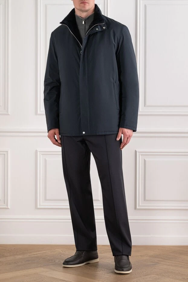Men's laconic short coat with fur and a hidden placket - photo 2