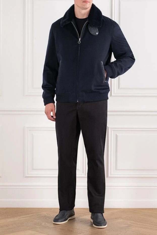 Dark blue bomber jacket with fur collar and crocodile skin piping on the pockets - photo 2