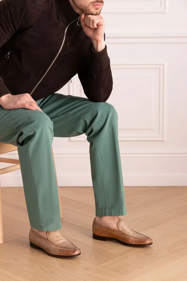 Bontoni бежевый және карамель реңктеріндегі патинді былғарыдан жасалған ерлер лоферлері
996468 - фото 2