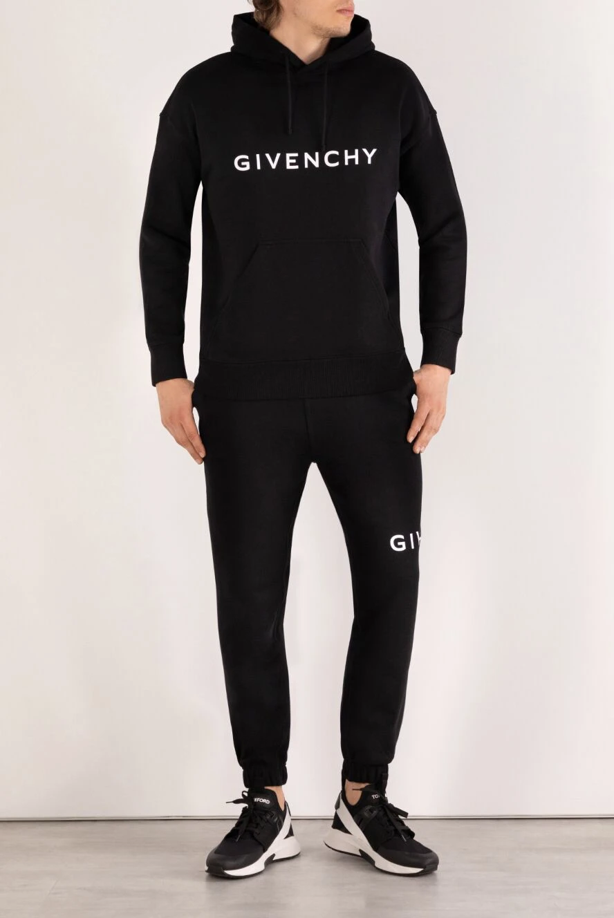 Givenchy man walking suit купить с ценами и фото 180695 - photo 1