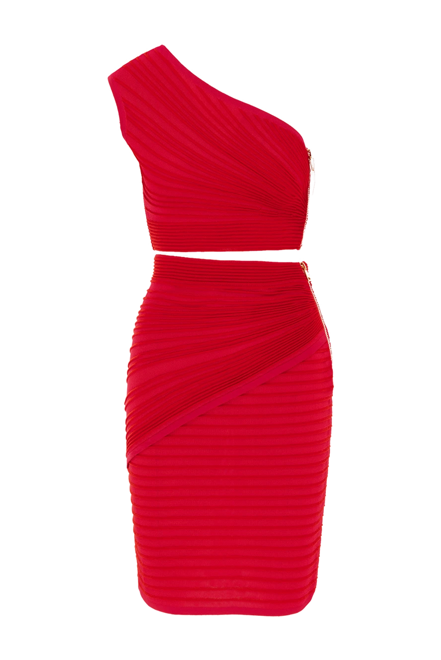 Red off-shoulder draped suit